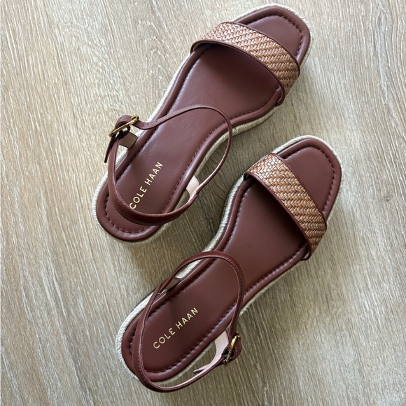 Cole Haan size 9 espadrilles - Picture 2 of 15